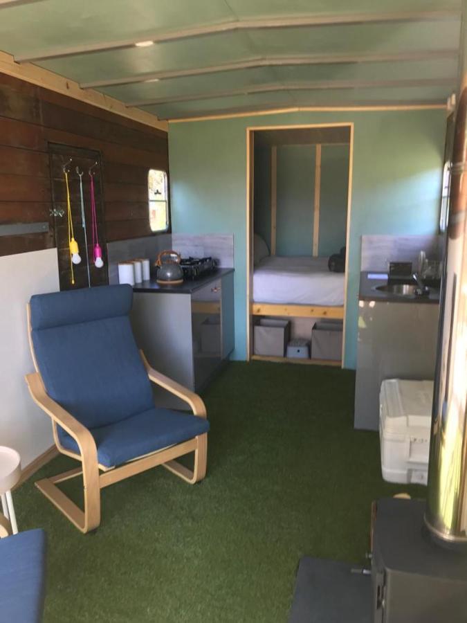 Highland Shepherd Huts 네시브리지 외부 사진