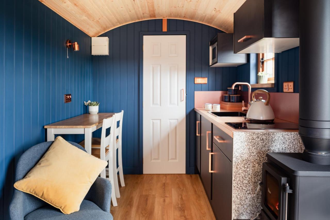 Highland Shepherd Huts 네시브리지 외부 사진