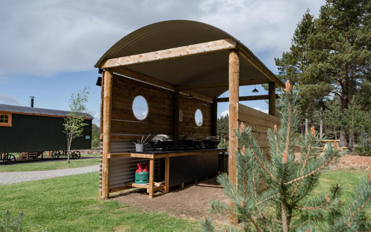 Highland Shepherd Huts 네시브리지 외부 사진