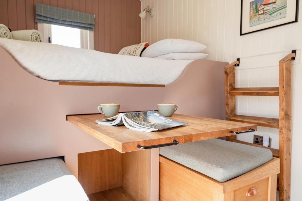 Highland Shepherd Huts 네시브리지 외부 사진